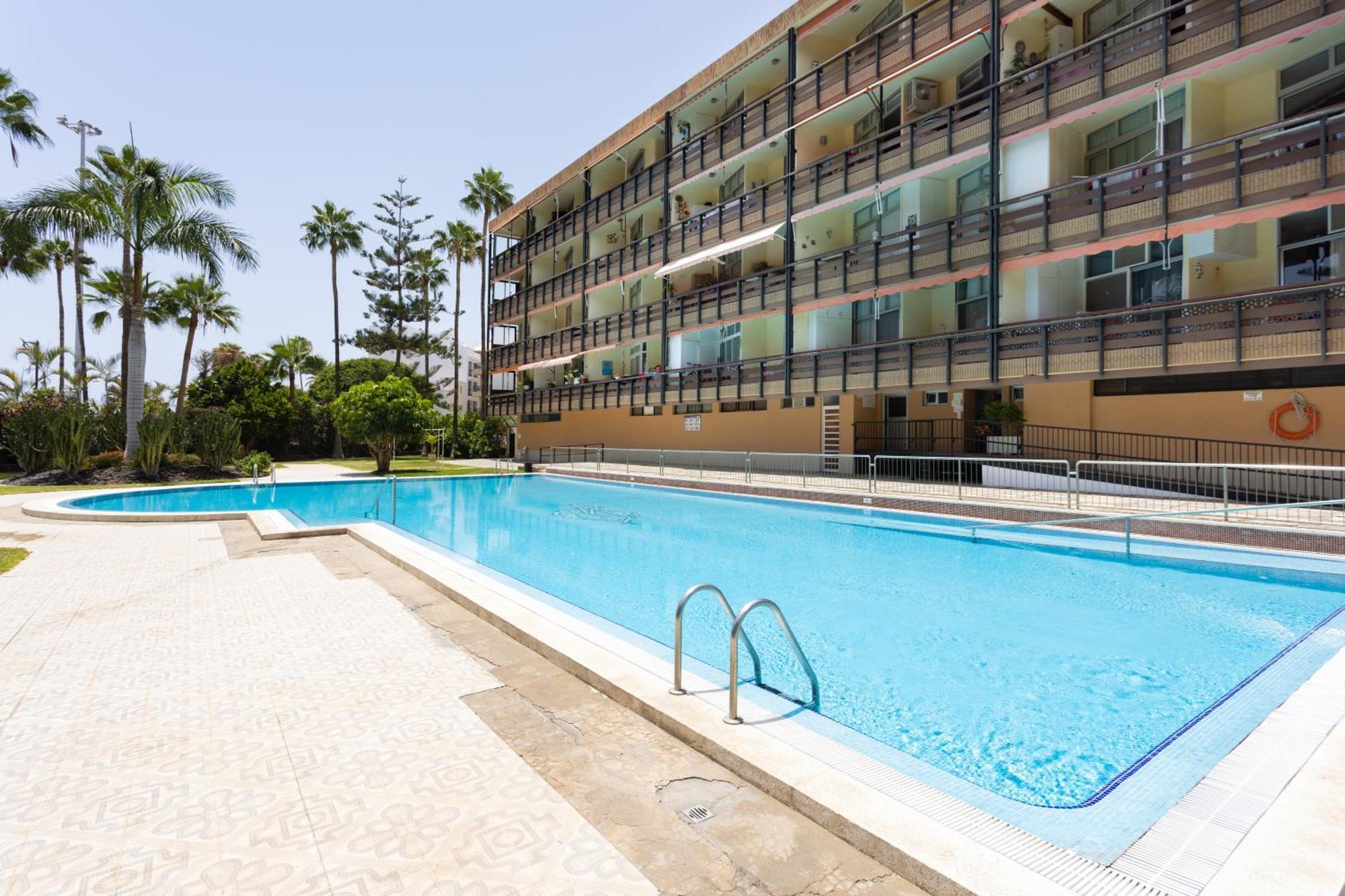 Classbnb - Seafront Apartment At Las Vistas Beach Arona  Extérieur photo